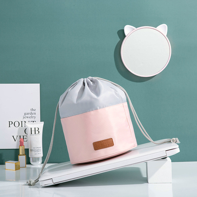 Multi Fungsi Gantung Tas Kosmetik Silinder Tas Kosmetik Perjalanan Portabel