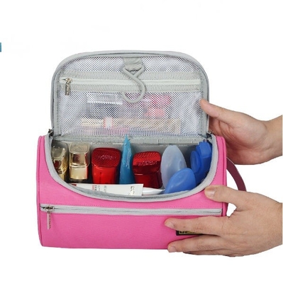 Tas Perlengkapan Mandi Bulat Bentuk Barel Gantung Makeup Organizer Perjalanan Tahan Air