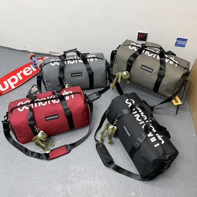 45L Ringan Gym Duffle Bag Tas Olahraga Gym Dengan Kompartemen Sepatu Dan Basah