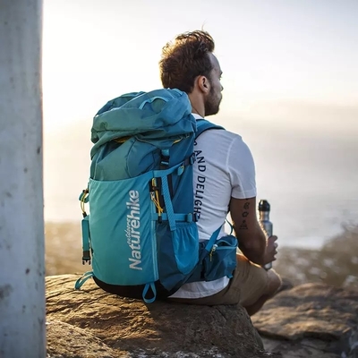 Polyester 0.1kg Tas Ransel Tahan Air Ringan 60cm Mountain Trekking Bag