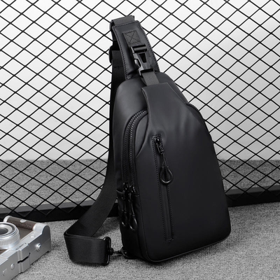 ISO Waterproof Crossbody Sling Bag Mens Sling Chest Bag Dengan USB Charging