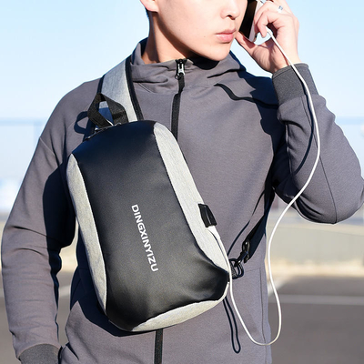 4.2L Black Nylon Sling Bag ODM Sling Chest Crossbody Bag Multifungsi Tahan Air