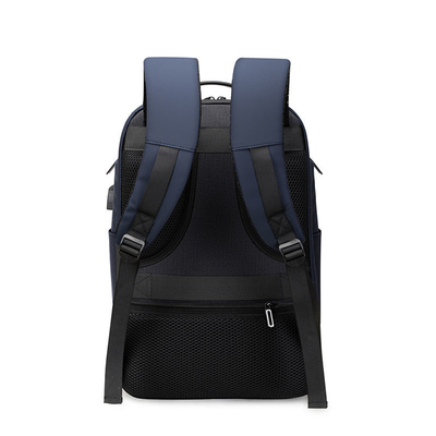 ODM Tas Ransel Laptop Perjalanan Tahan Air 15,6 Inch Anti Pencurian Pengisian Ransel