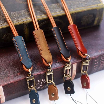 OEM Universal Phone Lanyard Strap Adjustable Leather Neck Phone Strap Dengan Patch Metal